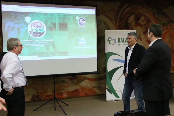 Halads: kzs megegyezssel szerzdst bontott a futballklub s Tth Mikls gyvezet