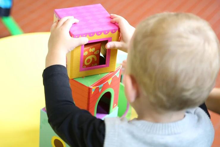 A blcsdk napjn online zenetben mondanak ksznetet