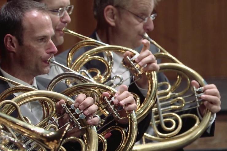 Ma este visszatrnek a Bcsi Filharmonikusok